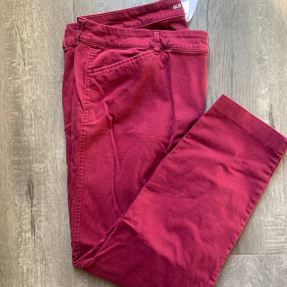 Old Navy Pixie Pant